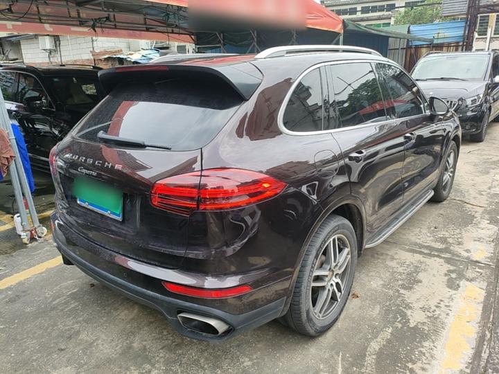 2016 Cayenne 3.0T photo 4