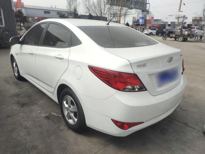 Verna 2014 1.4L AT Smart GLS photo 4