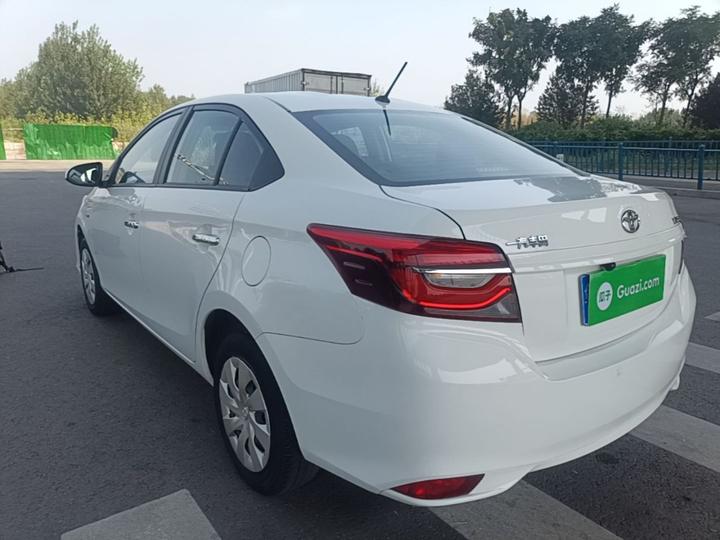Vios 2022 1.5L 20 Anniversary Edition photo 4