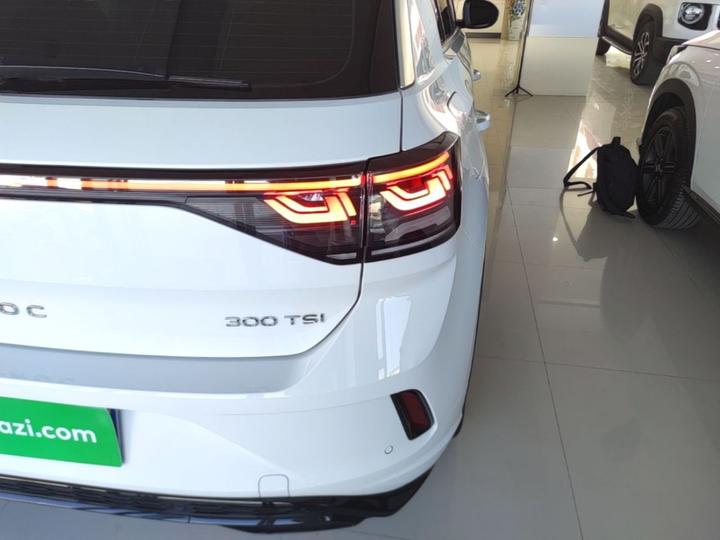 T-Roc 2025 Facelift 300TSI DSG RWD photo 7