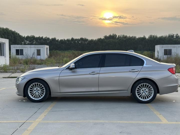 3 Series 2014 320Li Luxury Design Package photo 2