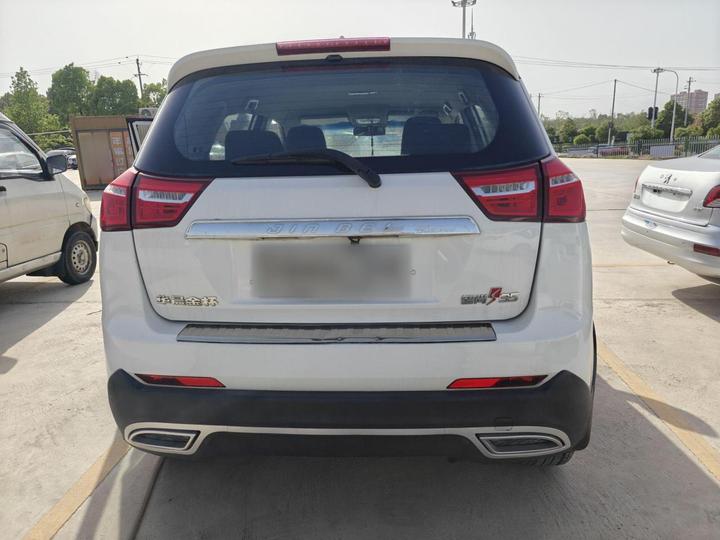 Jinbei S35 2016 1.5L MT Smart photo 4