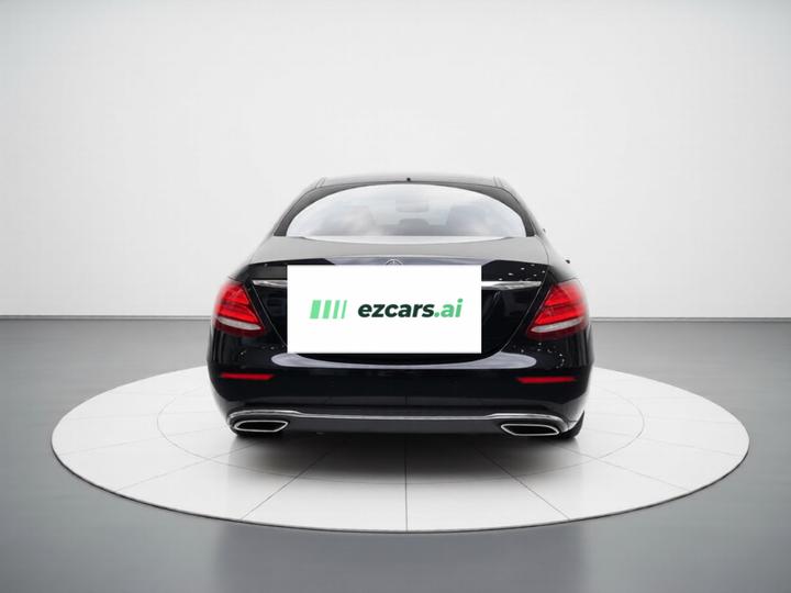 E-Class 2017 E 300 L Luxury photo 5
