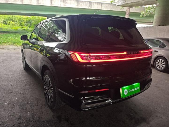 Galaxy M9 2025 210km AWD Pilot photo 4
