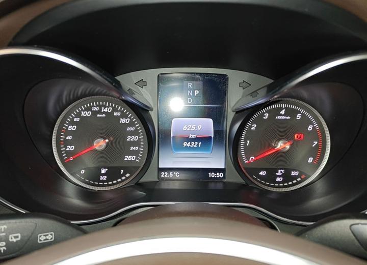 GLC 2017 GLC 260 4MATIC Luxury photo 6