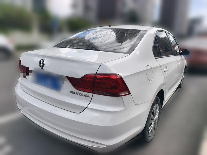 Santana 2018 1.5L MT photo 6