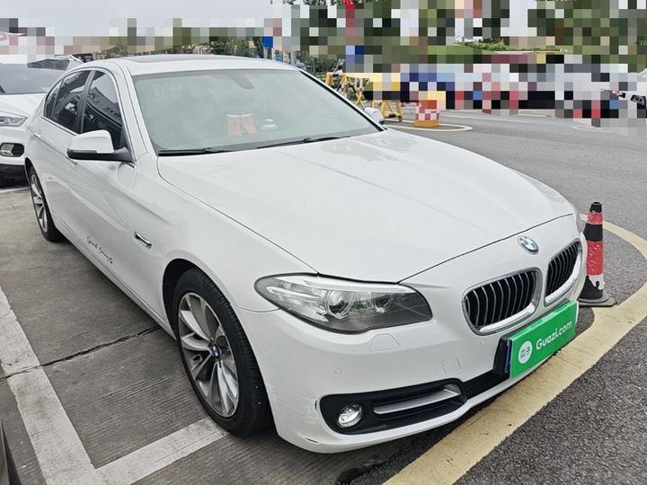 5 Series 2017 525Li Leading photo 3