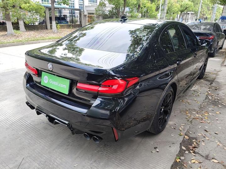 5 Series Imported 2022 Facelift 530i M Sport Package photo 4