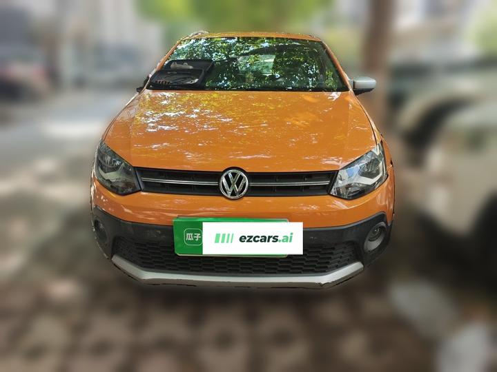 2012 1.6L Cross Polo AT photo 2
