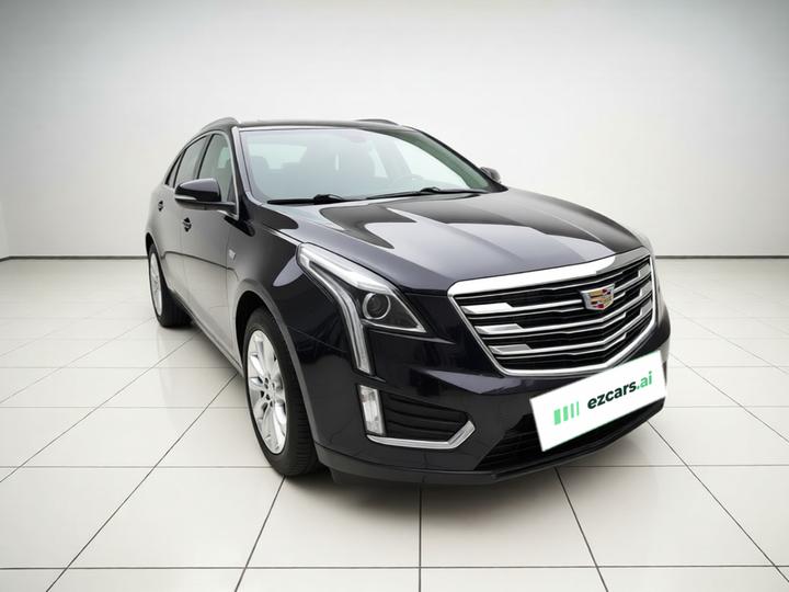 XT5 2018 28E AWD Platinum photo 3