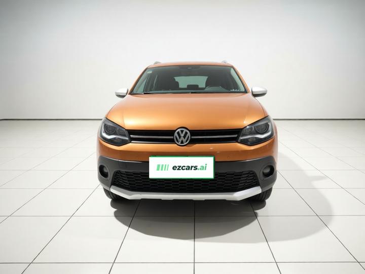2016 1.6L Cross Polo AT photo 2