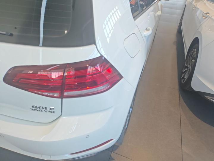 Golf 2020 200TSI DSG Comfort Progressive photo 7