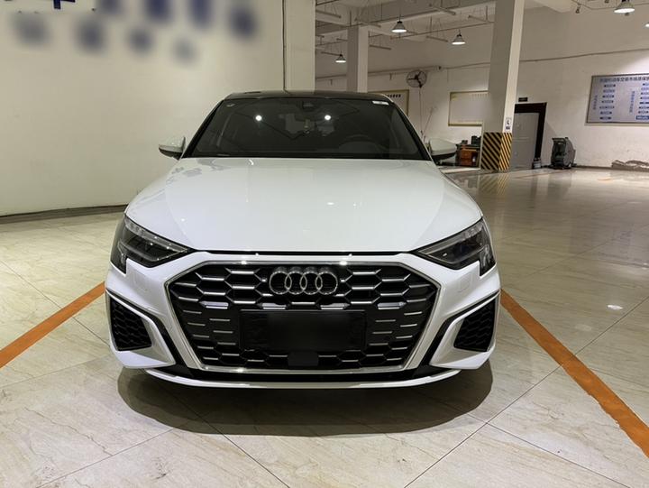 A3 2023 Facelift Sportback 35 TFSI Fashion Sport photo 2