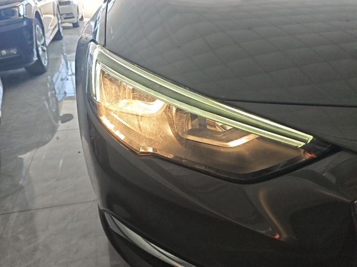 Regal 2019 20T Elite China VI photo 8