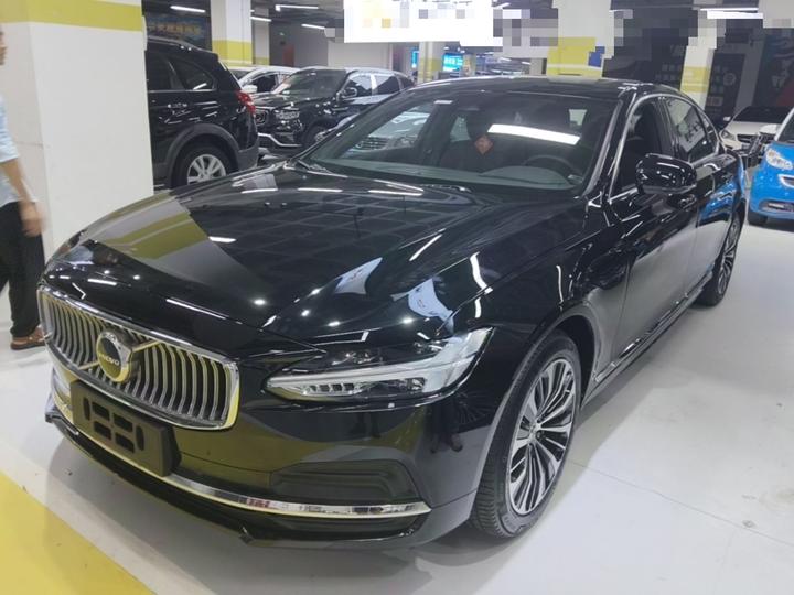 S90 2024 B5 Luxury