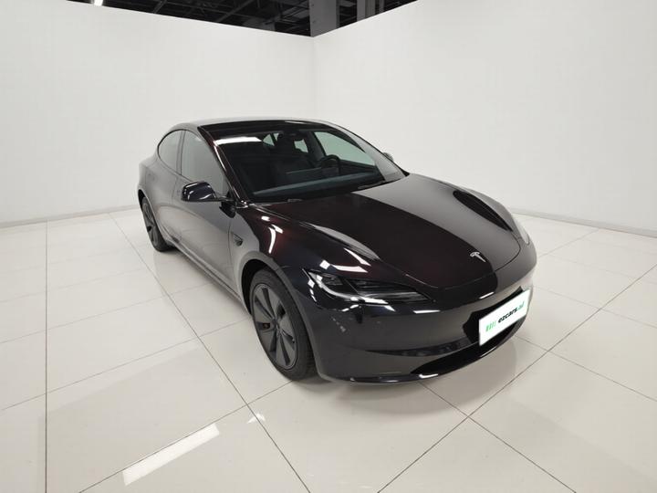 Model 3 2025 RWD photo 3