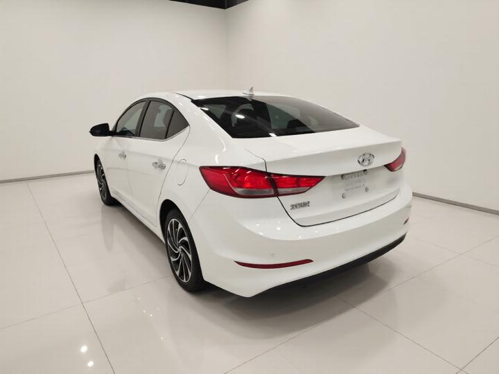 Elantra 2019 1.5L CVT Smart Elite photo 4