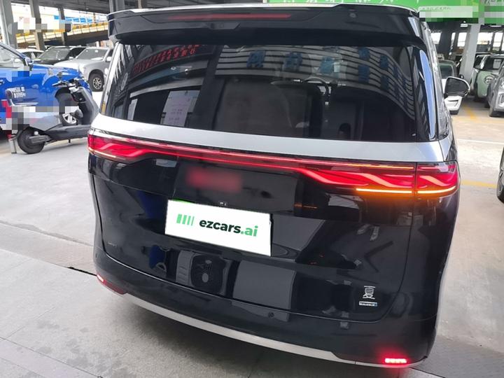 2025 DM-i 1.5T 180km photo 3