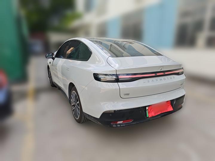 Leapmotor B01 2025 650 Enjoy photo 4