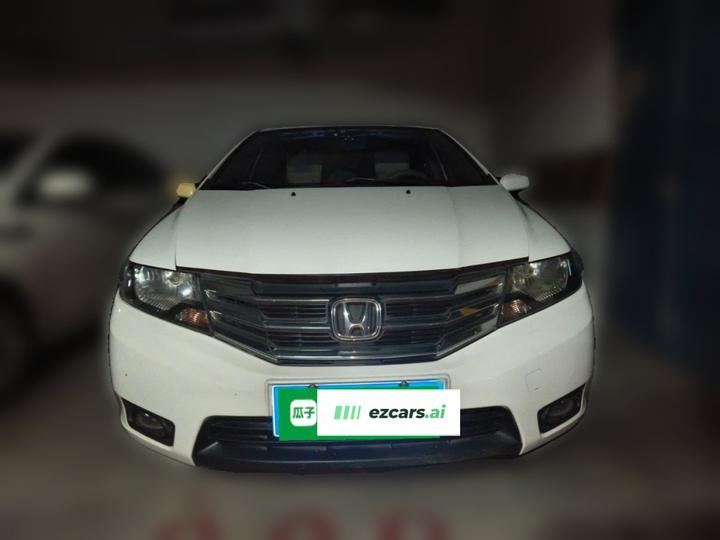 Classic 2012 1.5L MT Elite photo 2