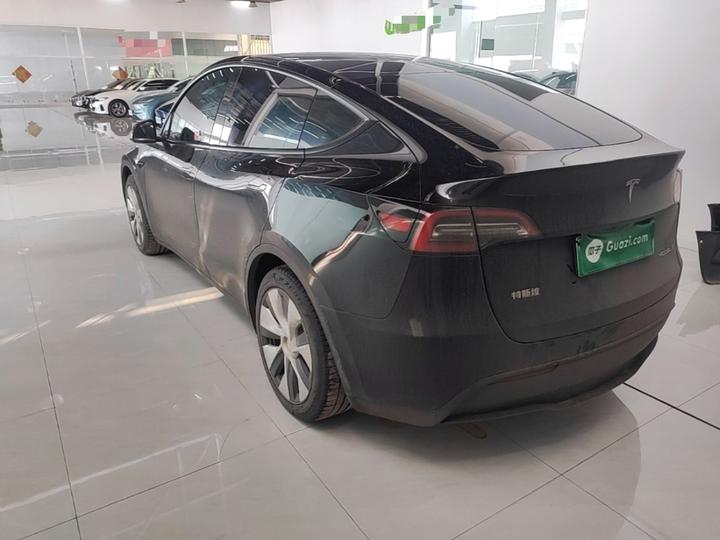 Model Y 2022 Facelift RWD photo 4