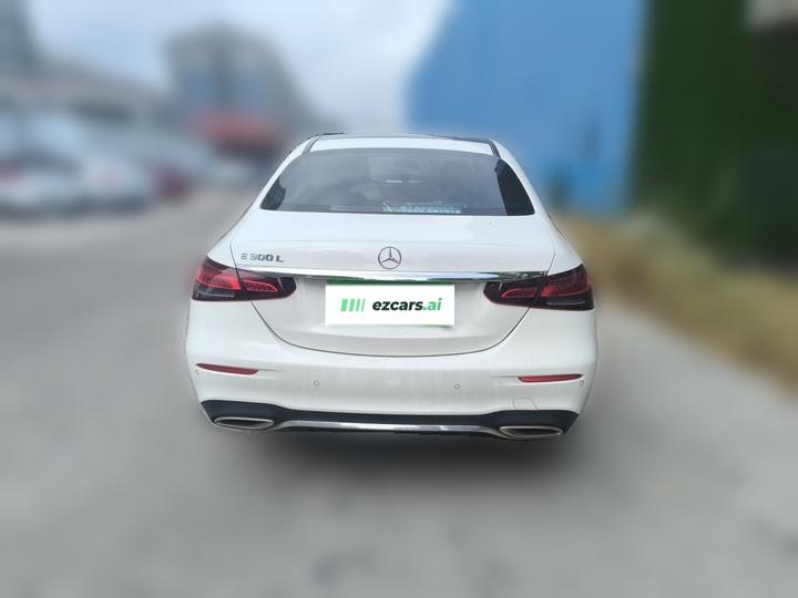 E-Class 2022 Facelift E 300 L Sport Fashion photo 3