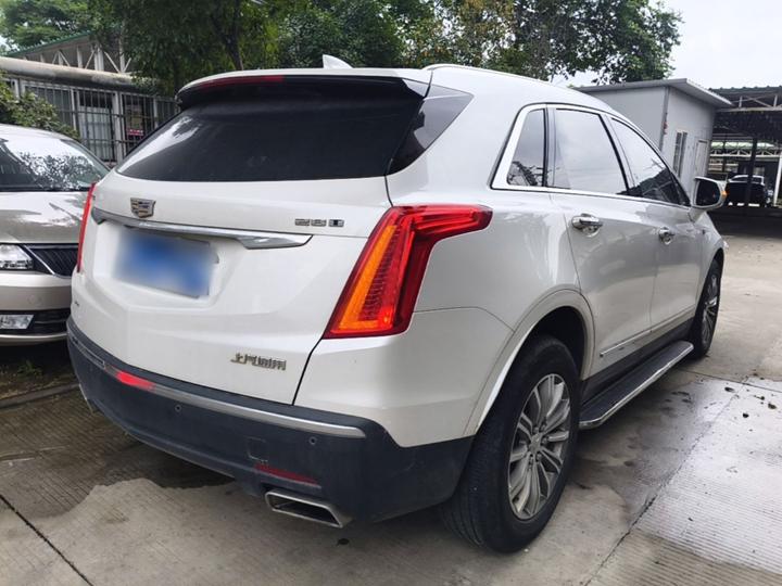 XT5 2016 28T AWD Luxury photo 4