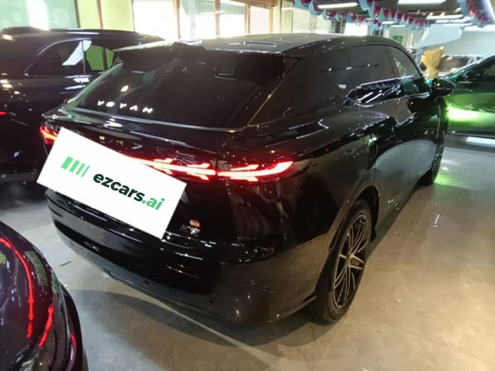 Voyah 2025 AWD Qiankun photo 6