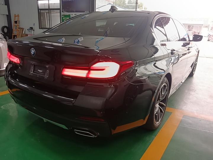 5 Series EV 2022 Facelift 535Le Pioneer M Sport Package photo 6