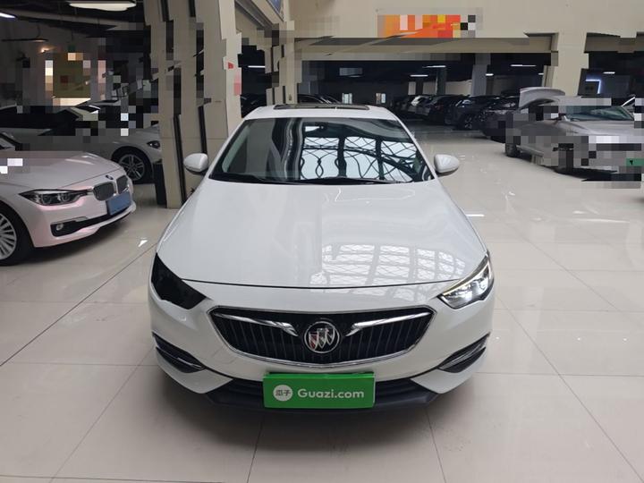 Regal 2019 20T Elite China VI photo 2