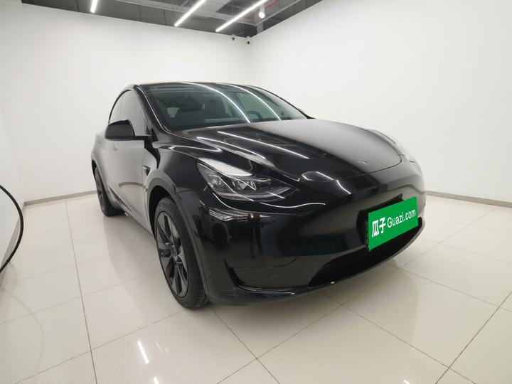 Model Y 2023 RWD photo 3