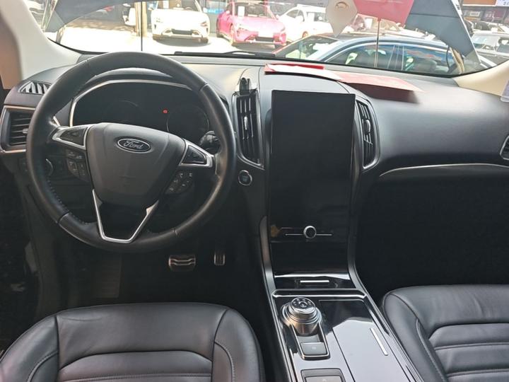 Edge 2020 EcoBoost 245 RWD 7-Seater photo 5