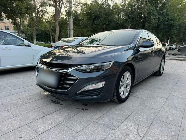 Malibu XL 2022 535T AT