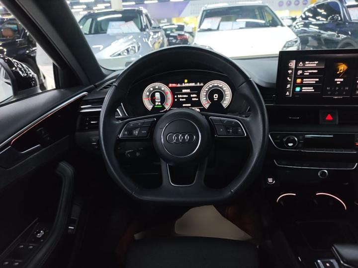 A4L 2023 40 TFSI Luxury Dynamic photo 3