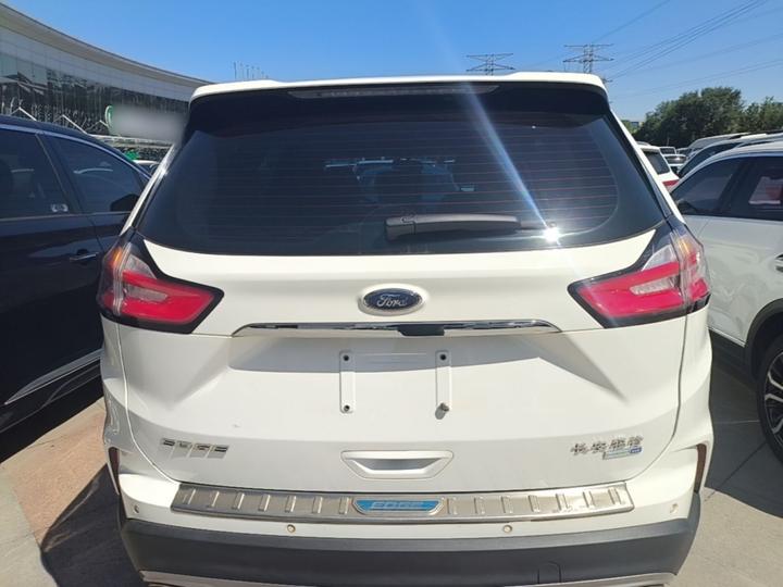 Edge 2020 EcoBoost 245 RWD 5-Seater photo 3