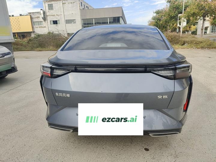 Yixuan 2025 1.5L AT Luxury photo 5