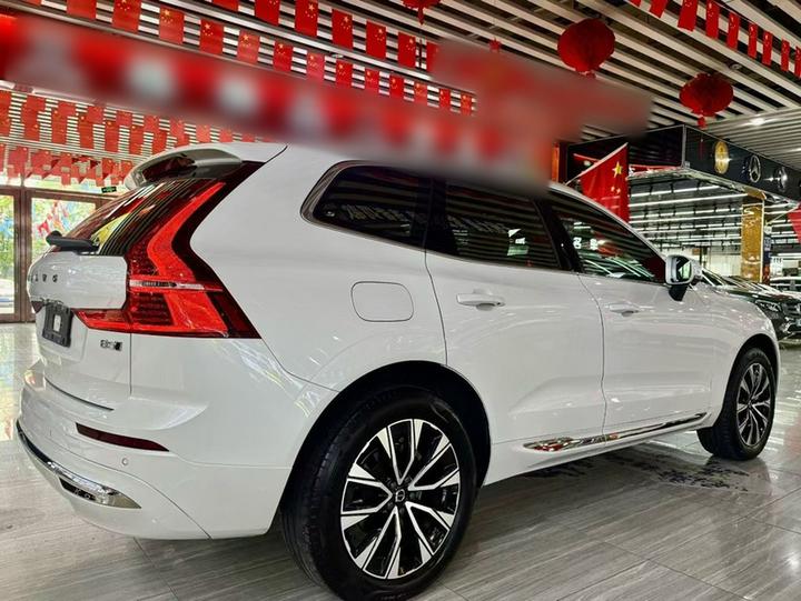 XC60 2024 B5 AWD Luxury photo 4