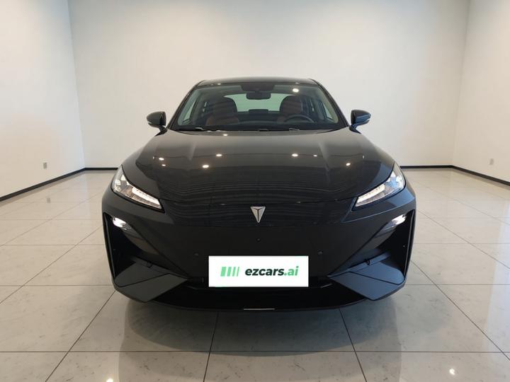Deepal S07 2023 S7i 200Max EREV photo 2