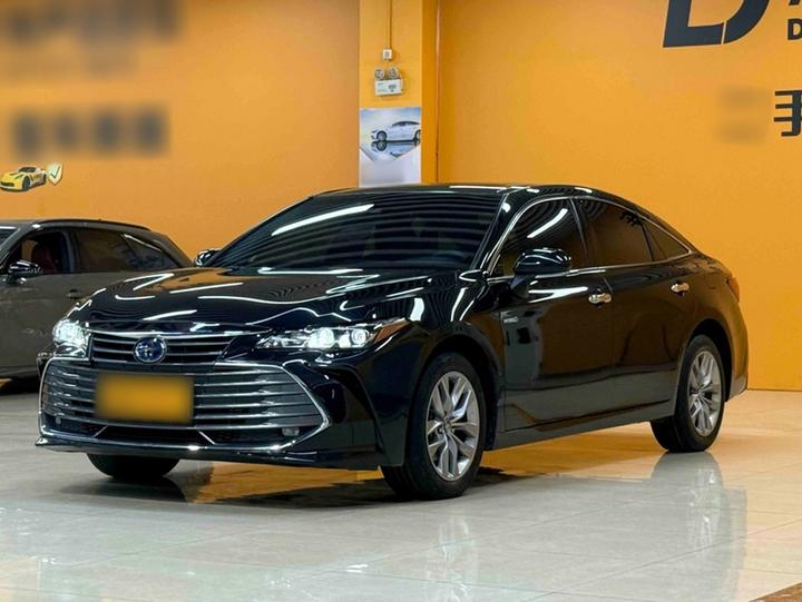 Avalon 2019 Hybrid 2.5L Luxury China VI photo 3