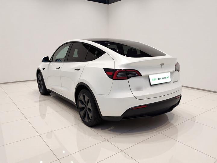 Model Y 2024 RWD photo 4