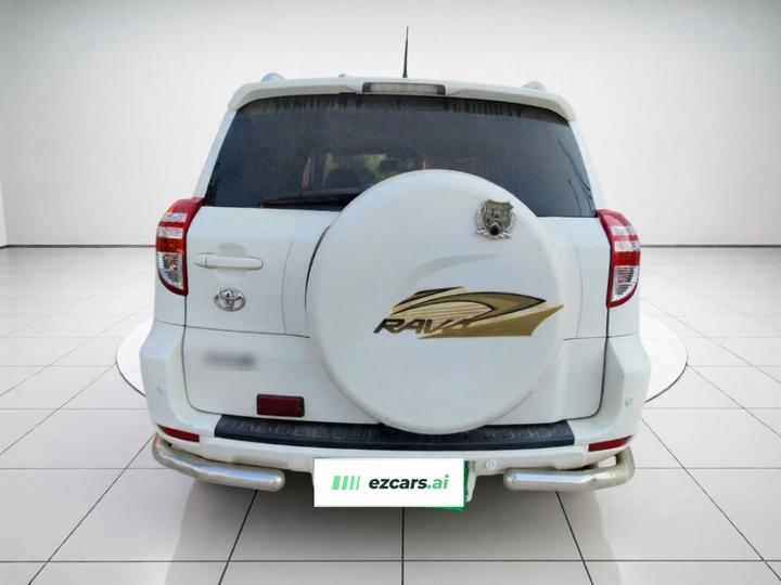 RAV4 2013 2.0L AT Elite photo 5