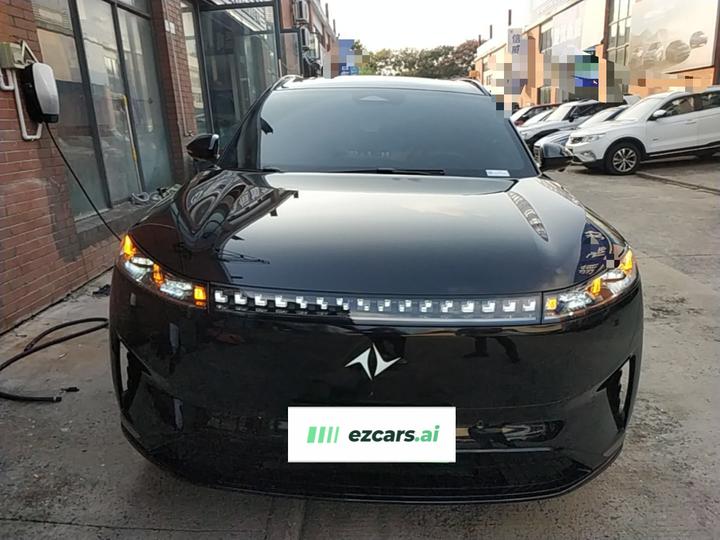 Yipai eπ008 2024 210Max EREV 6-Seater photo 2