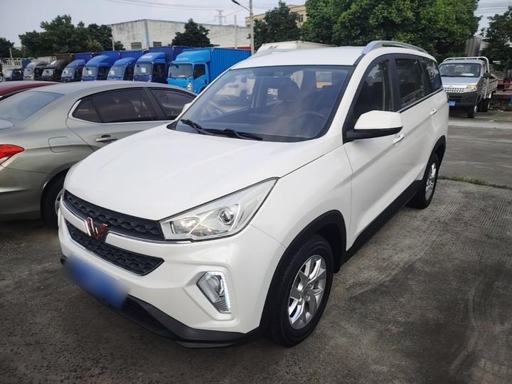 Wuling Hongguang S3 2019 1.5L MT Luxury China VI