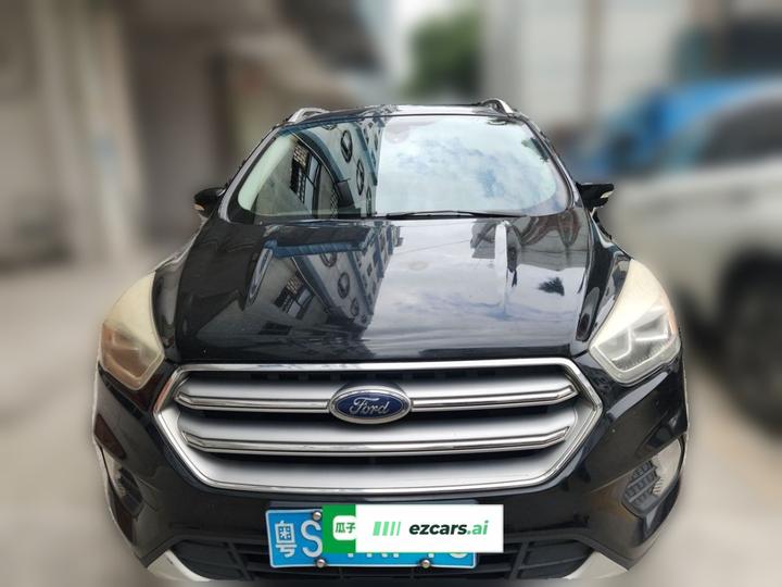 Kuga 2017 EcoBoost 245 AWD photo 2