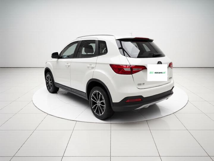 FAW Senia R7 2017 1.6L MT Smart photo 4