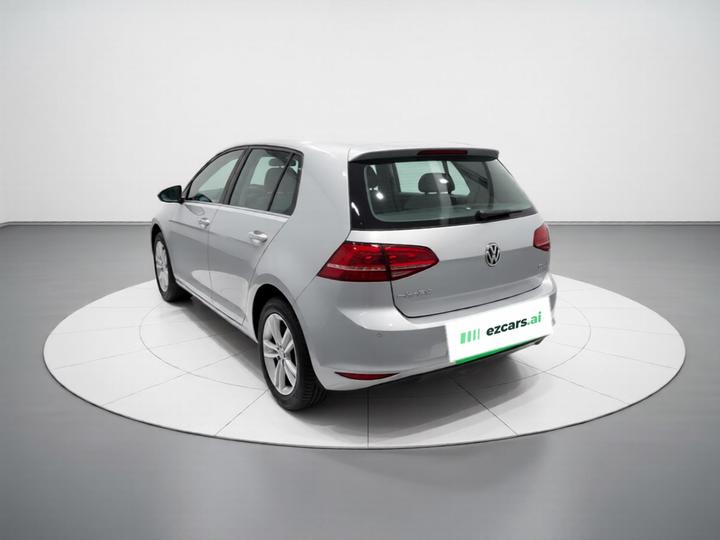 Golf 2016 1.6L AT Comfort photo 4