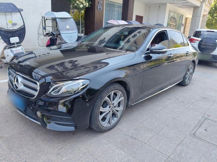 E-Class 2020 E 300 L Sport Luxury photo 2