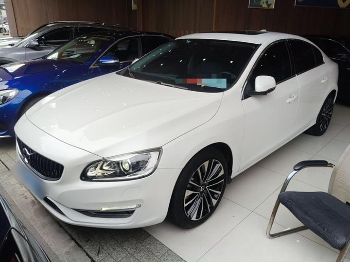 S60 2019 S60L T5