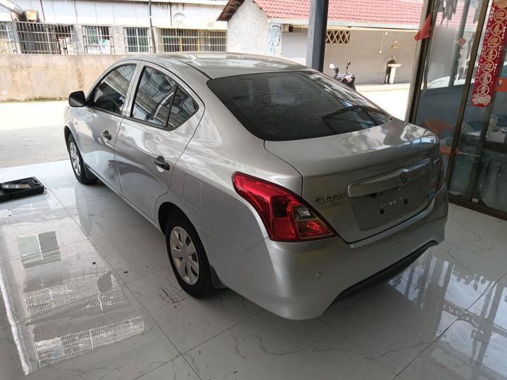 2014 1.5XE MT Elite photo 4