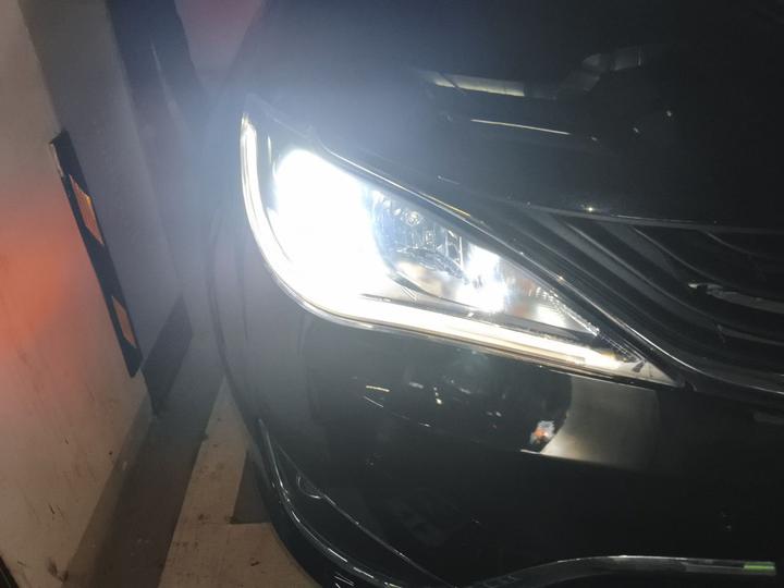 Chrysler PHEV Imported 2018 3.6L PHEV photo 7